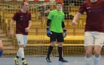 Po druhých zápasech jsou v semifinále loňští finalisté
